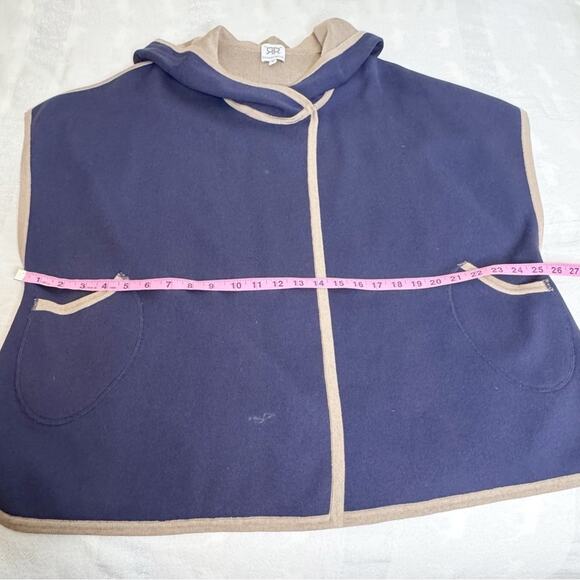 Double R Double Faced Silk/ Cashmere Poncho Navy Camel Size M - Picture 7 of 12